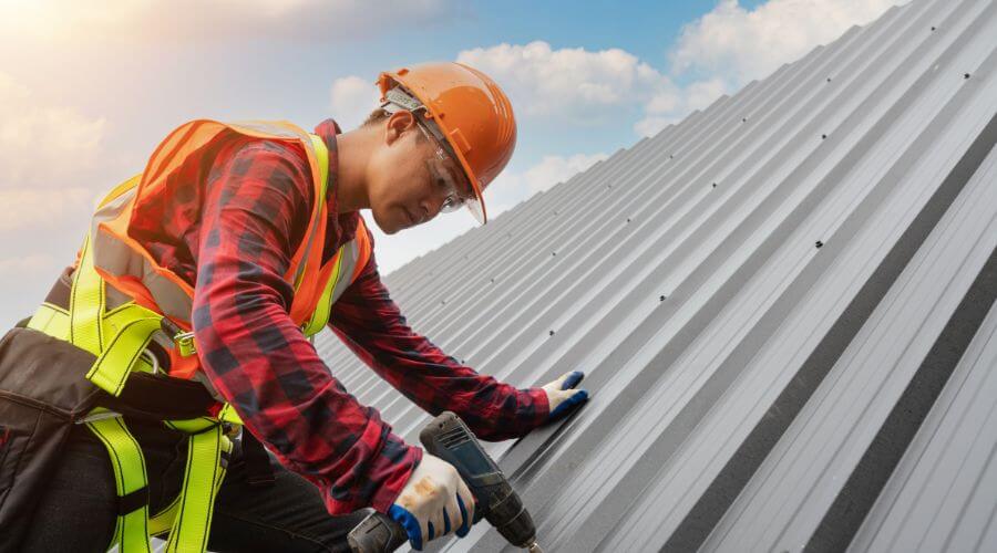 Professional gutter cleaning in Pawlet, VT